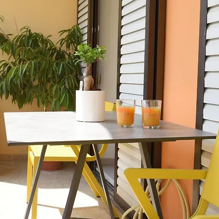 Ariadni Click And Flat Perivolia * Rethymno