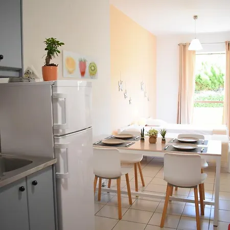 Apartman Ariadni Click And Flat Perivolia